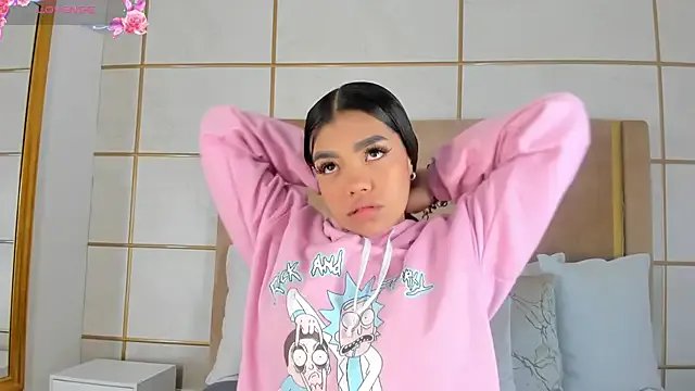 Freechat NaylaGrey on StripChat