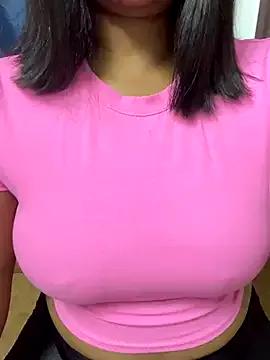 Nellybombass from StripChat is Freechat