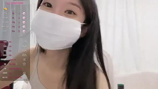 ni_ni01 from StripChat is Freechat