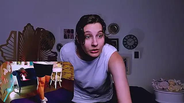 NiaghtaNiter from StripChat is Freechat