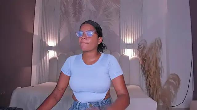 StripChat Nicky__21 is Freechat Nicky__21 — kisses