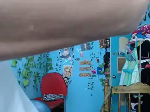 nicole_ink from StripChat is Freechat
