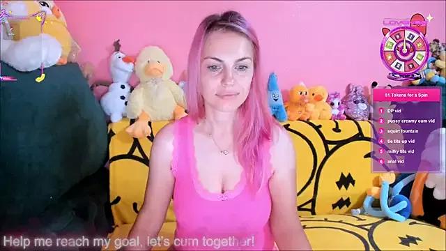Nightgirl92 from StripChat is Freechat