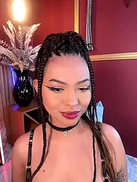 Nina_Kinky from StripChat is Freechat