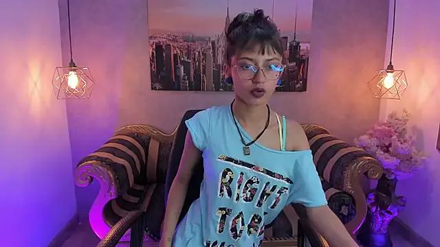 Freechat Noa_clk on StripChat