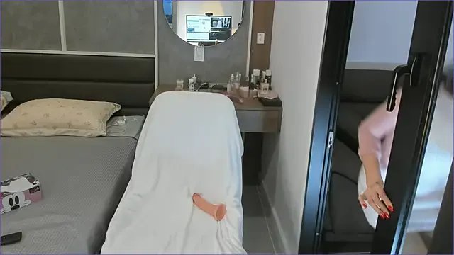 Private notyoursammy on StripChat