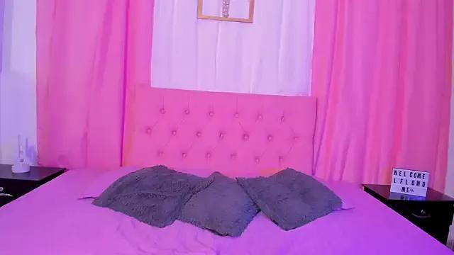 Nova_Luv_ from StripChat is Freechat