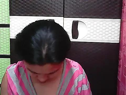 oceanlover23 from StripChat is Freechat