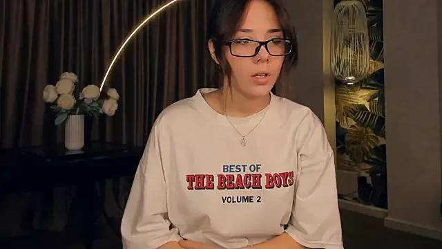 OdelynaCrafton from StripChat is Freechat