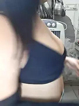 Official_queen from StripChat is Freechat