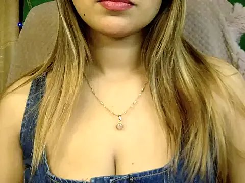 Ohh_Alvirah — boobs tease