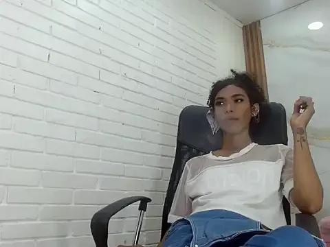 Penelopee_Rouse on StripChat