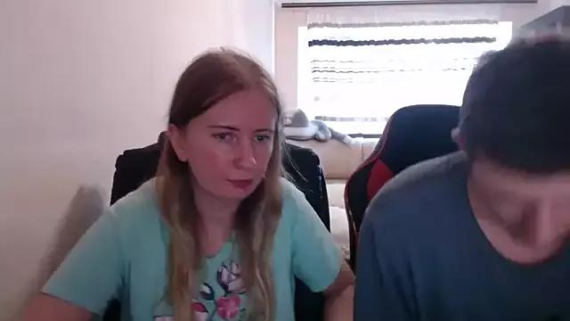 PeterAndJen from StripChat