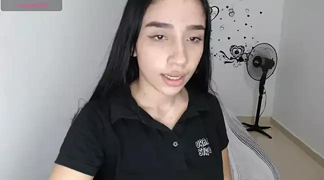 pettite_pervertt on StripChat 