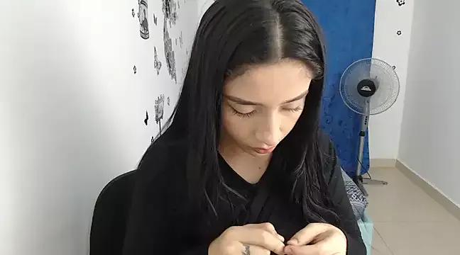 pettite_pervertt on StripChat 