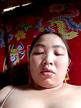 PhamPhung from StripChat is Freechat