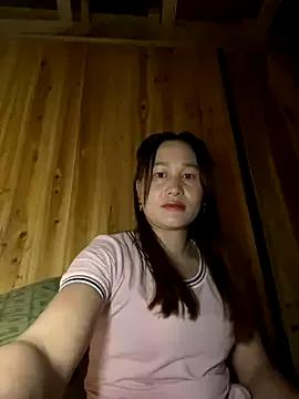 phungtiti from StripChat is Freechat