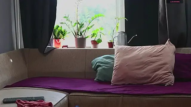 Freechat pleasure8869 on StripChat