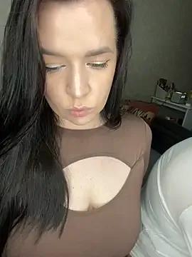 Poly_Nick from StripChat is Freechat