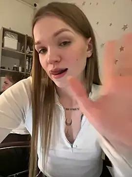 Porn_cornn from StripChat is Freechat