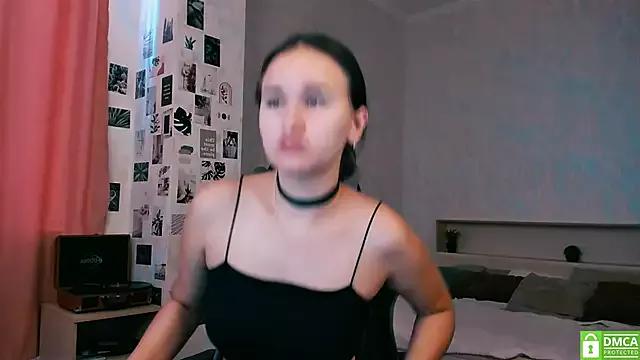 princessdi2nna from StripChat is Freechat