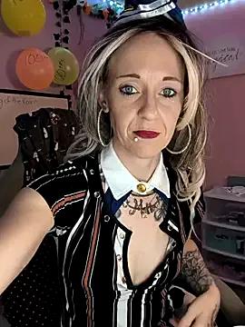 Freechat Purple2StayThnxx on StripChat