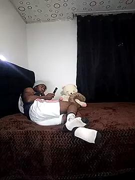 queemking from StripChat is Freechat