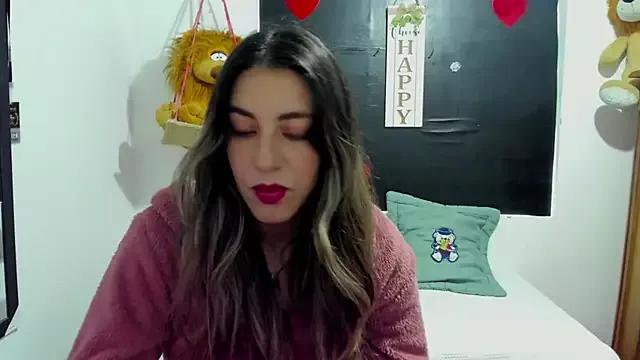 queen-natty from StripChat