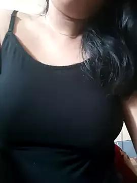 Queen-Rb from StripChat
