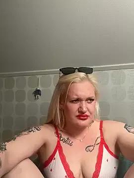 QueenOfFkn from StripChat is Freechat