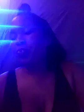 Freechat QUEENOFSQUIRT02 on StripChat