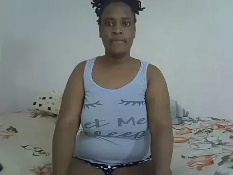 QueenRomaxx1 from StripChat is Freechat