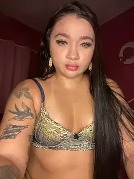 Freechat QueenYumi on StripChat