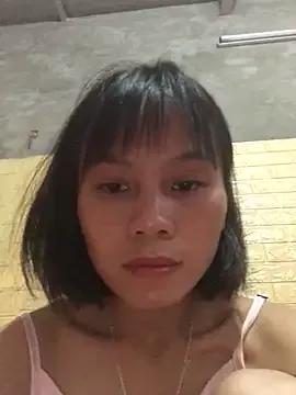 QuingLin from StripChat is Freechat