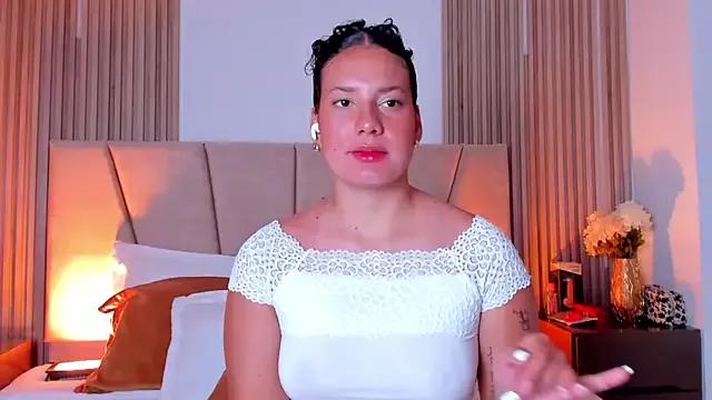 Rachell_Jamess from StripChat is Freechat