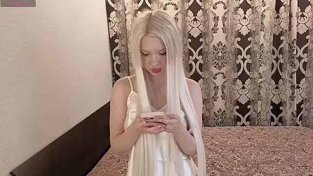 Rebecca_Jones_ from StripChat is Freechat