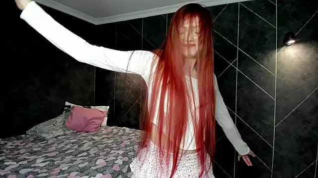 Freechat Red_FoxGirl on StripChat