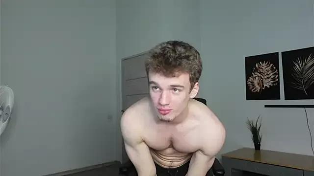 Ricky_Becko from StripChat is Freechat