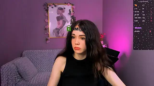 riley_sanders from StripChat is Freechat