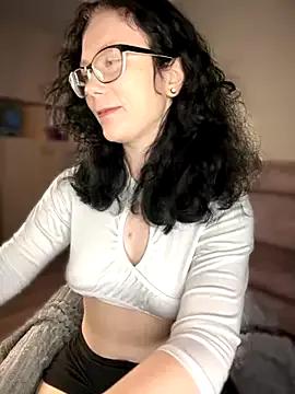 RinaShy from StripChat is Freechat