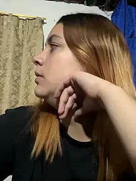Roldanmary from StripChat