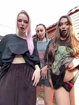 RollingGirls from StripChat