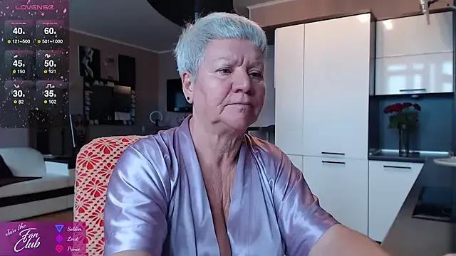 Roxana_brooks from StripChat