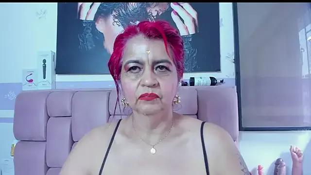 RoxetteMature from StripChat is Freechat