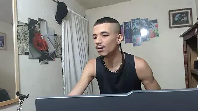 Roy_Whatson_Master from StripChat is Freechat