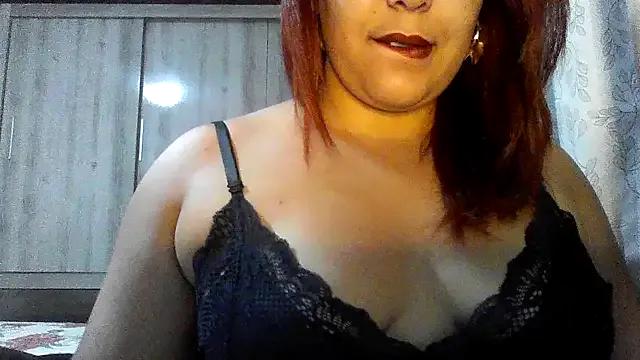 RuivaMisteriosa3 from StripChat is Freechat