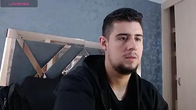 ryan_evanss from StripChat is Freechat