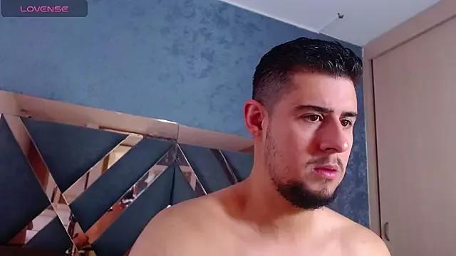 ryan_evanss from StripChat is Freechat