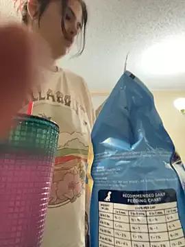 SafeinouterSpace from StripChat is Freechat