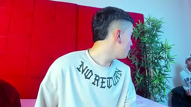 salomon_jax from StripChat is Freechat